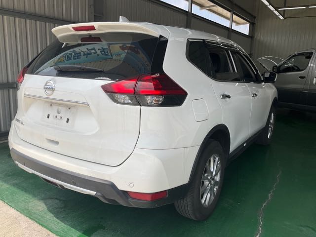 2021 NISSAN X-TRAIL 2.0l 4.9萬公里 2wd智行版 ACC NT$350,000 有第三方認證，無待修、無泡水、無事故、三大保固  LINE:PT0974  #汽車#中古車#新車#原廠#代理商#貿易商#新古車#買車  第2張相片