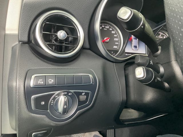 2018 BENZ C200 2.0L 3.6萬公里 NT$550,000 有第三方認證，無待修、無泡水、無事故、三大保固  LINE:PT0974  #汽車#中古車#新車#原廠#代理商#貿易商#新古車#買車#賣車#五股#新北市#台北市  第7張相片