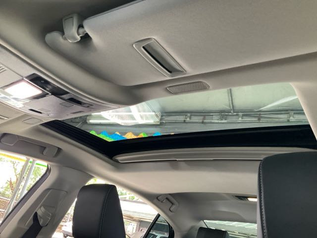 2022 LEXUS ES200 2.0L 5.3萬公里 豪華版 NT$800,000 有第三方認證，無待修、無泡水、無事故、三大保固  LINE:PT0974  #汽車#中古車#新車#原廠#代理商#貿易商#新古車#買車#賣車#五股#新北市  第3張相片