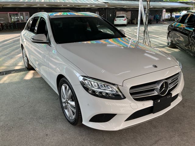2020 BENZ C180 1.5L 5.7萬公里 旅行車 NT$920,000 有第三方認證，無待修、無泡水、無事故、三大保固  LINE:PT0974  #汽車#中古車#新車#原廠#代理商#貿易商#新古車#買車#賣車#五股#新北市  第1張相片