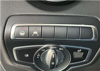 2020 BENZ C180 1.5L 5.7萬公里 旅行車 NT$920,000 有第三方認證，無待修、無泡水、無事故、三大保固  LINE:PT0974  #汽車#中古車#新車#原廠#代理商#貿易商#新古車#買車#賣車#五股#新北市  第4張縮圖