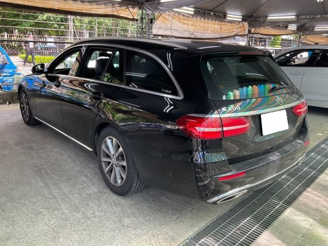 2016 BENZ E200 2.0l 9.1萬公里 旅行車 NT$510,000 有第三方認證，無待修、無泡水、無事故、三大保固   LINE:PT0974   #汽車#中古車#新車#原廠#代理商#貿易商#新古車#買車#賣車#五股#新北市  第10張相片