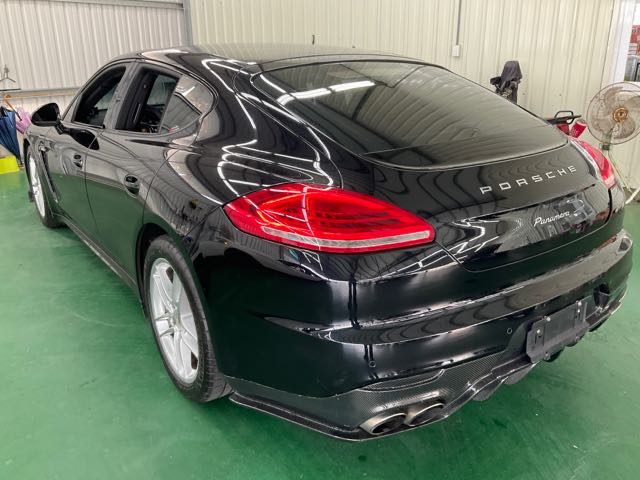 2016 PORSCHE PANAMERA 3.6L 11萬公里 NT$640,000 有第三方認證，無待修、無泡水、無事故、三大保固   LINE:PT0974   #汽車#中古車#新車#原廠#代理商#貿易商#新古車#買車#賣車#五股  第8張相片