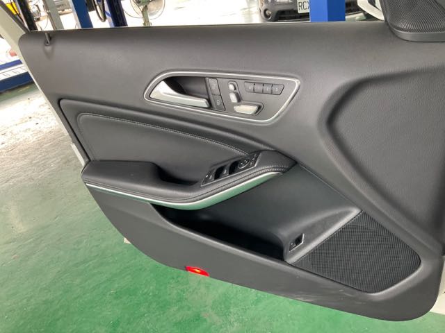 2019 BENZ GLA180 1.6L 9.1萬公里 總代理 NT$510,000 有第三方認證，無待修、無泡水、無事故、三大保固   LINE:PT0974   #汽車#中古車#新車#原廠#代理商#貿易商#新古車#買車#賣車#五股  第6張相片