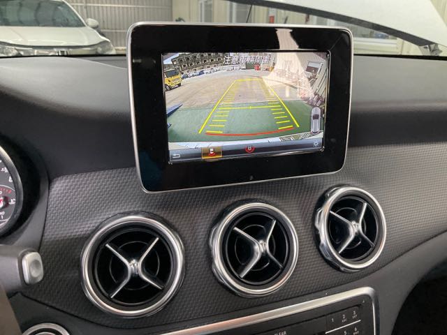 2019 BENZ GLA180 1.6L 9.1萬公里 總代理 NT$510,000 有第三方認證，無待修、無泡水、無事故、三大保固   LINE:PT0974   #汽車#中古車#新車#原廠#代理商#貿易商#新古車#買車#賣車#五股  第9張相片