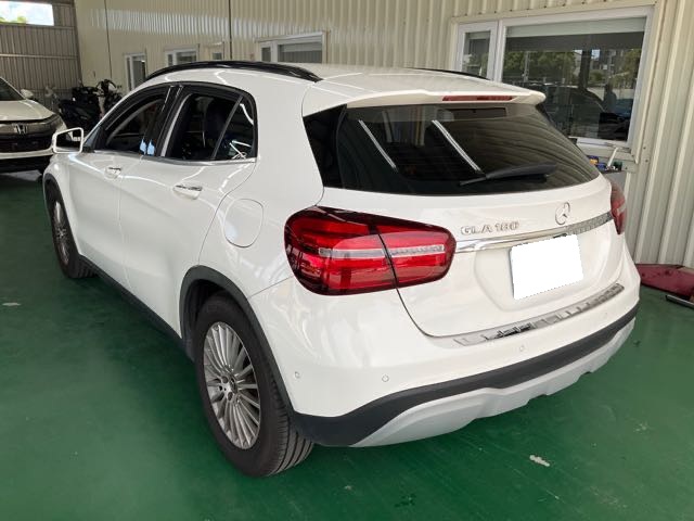2019 BENZ GLA180 1.6L 9.1萬公里 總代理 NT$510,000 有第三方認證，無待修、無泡水、無事故、三大保固   LINE:PT0974   #汽車#中古車#新車#原廠#代理商#貿易商#新古車#買車#賣車#五股  第10張相片