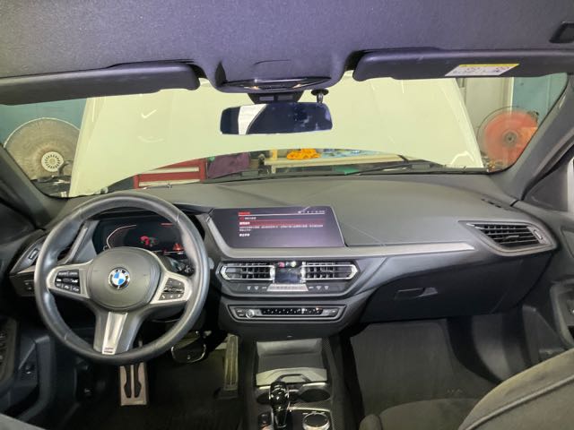 2020 BMW 118i 1.5l 6.1萬公里 m版 NT$620,000 有第三方認證，無待修、無泡水、無事故、三大保固   LINE:PT0974   #汽車#中古車#新車#原廠#代理商#貿易商#新古車#買車#賣車#五股#新北市  第10張相片