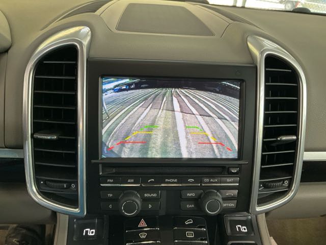 2013 PORSCHE CAYENNE 3.0l 9.1萬公里 柴油 全景天窗 bose pasm NT$380,000  第7張相片