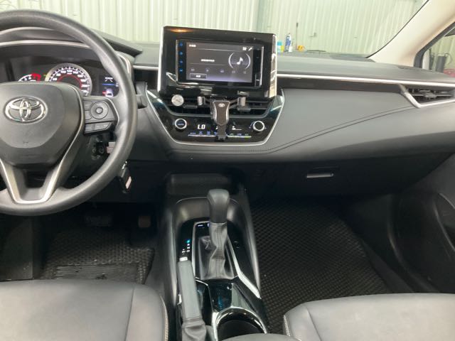 2021 TOYOTA Altis 1.8l 豪華版 5.1萬公里 acc NT$250,000 有第三方認證，無待修、無泡水、無事故、三大保固   LINE:PT0974   #汽車#中古車#新車#原廠#代理商#貿易商#新古車#買車#賣車  第3張相片