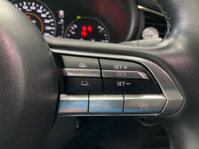 2020 MAZDA CX-30 旗艦型 2.0l 8.7萬公里 NT$350,000 有第三方認證，無待修、無泡水、無事故、三大保固   LINE:PT0974   #汽車#中古車#新車#原廠#代理商#貿易商#新古車#買車#賣車#五股  第6張相片