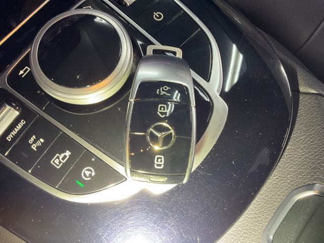 2016 BENZ E200 2.0l 5.9萬公里 NT$580,000 有第三方認證，無待修、無泡水、無事故、三大保固   LINE:PT0974   #汽車#中古車#新車#原廠#代理商#貿易商#新古車#買車#賣車#五股#新北市#台北市  第6張相片