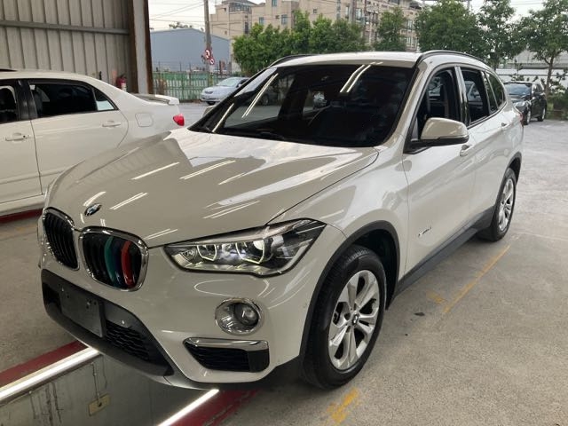 2016 BMW Xx1 18i 1.5l13.5萬公里 NT$290,000 有第三方認證，無待修、無泡水、無事故、三大保固   LINE:PT0974   #汽車#中古車#新車#原廠#代理商#貿易商#新古車#買車#賣車#五股#新北市  第1張相片