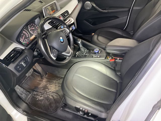 2016 BMW Xx1 18i 1.5l13.5萬公里 NT$290,000 有第三方認證，無待修、無泡水、無事故、三大保固   LINE:PT0974   #汽車#中古車#新車#原廠#代理商#貿易商#新古車#買車#賣車#五股#新北市  第8張相片