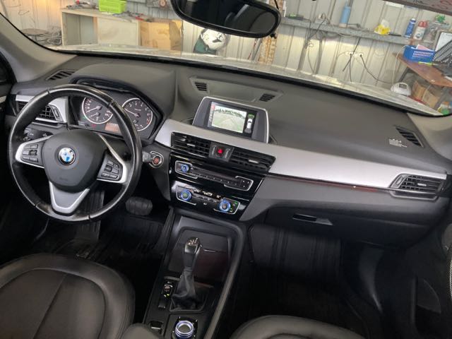 2016 BMW Xx1 18i 1.5l13.5萬公里 NT$290,000 有第三方認證，無待修、無泡水、無事故、三大保固   LINE:PT0974   #汽車#中古車#新車#原廠#代理商#貿易商#新古車#買車#賣車#五股#新北市  第10張相片