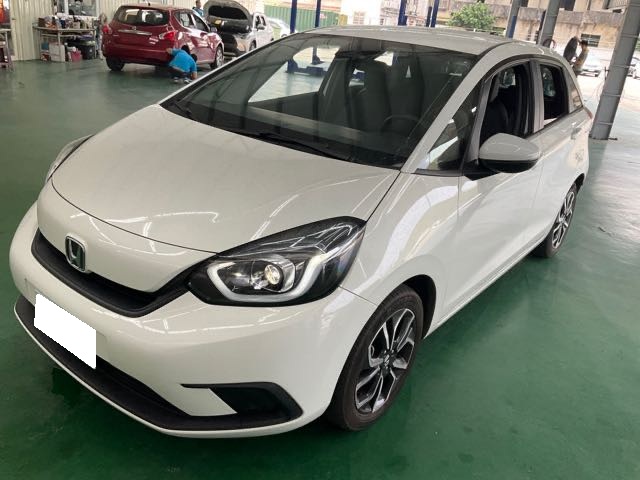 2023 HONDA FIT 1.5l 2.5萬公里 油電 NT$400,000 有第三方認證，無待修、無泡水、無事故、三大保固   LINE:PT0974   #汽車#中古車#新車#原廠#代理商#貿易商#新古車#買車#賣車#五股#新北市  第1張相片