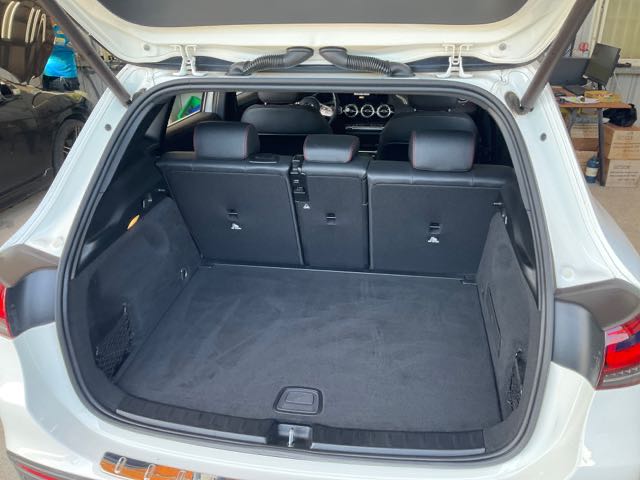 2020 BENZ GLA200 1.3L 6.3萬公里 天窗ACC NT$890,000 有第三方認證，無待修、無泡水、無事故、三大保固   LINE:PT0974   #汽車#中古車#新車#原廠#代理商#貿易商#新古車#買車#賣車#五股  第6張相片
