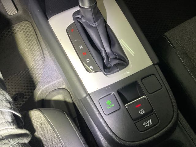2021 HONDA FIT 1.5l 6.9萬公里 汽油版 NT$330,000 有第三方認證，無待修、無泡水、無事故、三大保固   LINE:PT0974   #汽車#中古車#新車#原廠#代理商#貿易商#新古車#買車#賣車#五股#新北市  第5張相片
