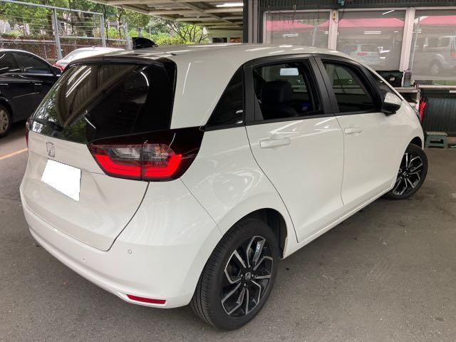 2021 HONDA FIT 1.5l 6.9萬公里 汽油版 NT$330,000 有第三方認證，無待修、無泡水、無事故、三大保固   LINE:PT0974   #汽車#中古車#新車#原廠#代理商#貿易商#新古車#買車#賣車#五股#新北市  第6張相片