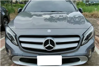 Mercedes-Benz GLA GLA200 2015款 手自排 1.6L  (聯繫資訊 Line ID: a0926068370)  第1張縮圖