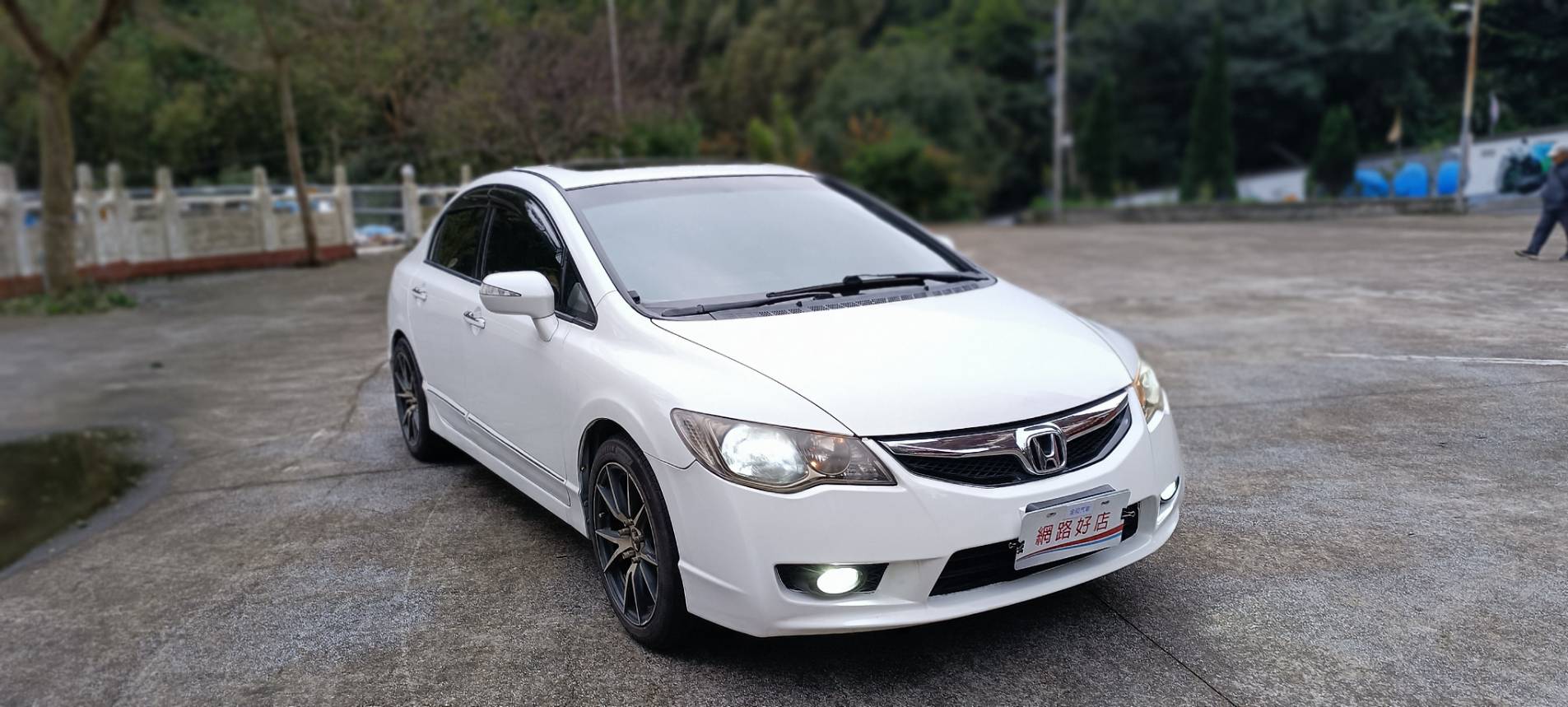 2011 Civic 1.8 VTi-S 天窗 HID 安卓機 代步車 🔥心動熱線:☎️:0973-891-557 徐先生✅強力貸款團隊強力過件，一天過件三天交車✅免保人/免頭款/可享貸款超低利率 ✅消保官定型化契約 白紙黑字 消費有保障  第1張相片