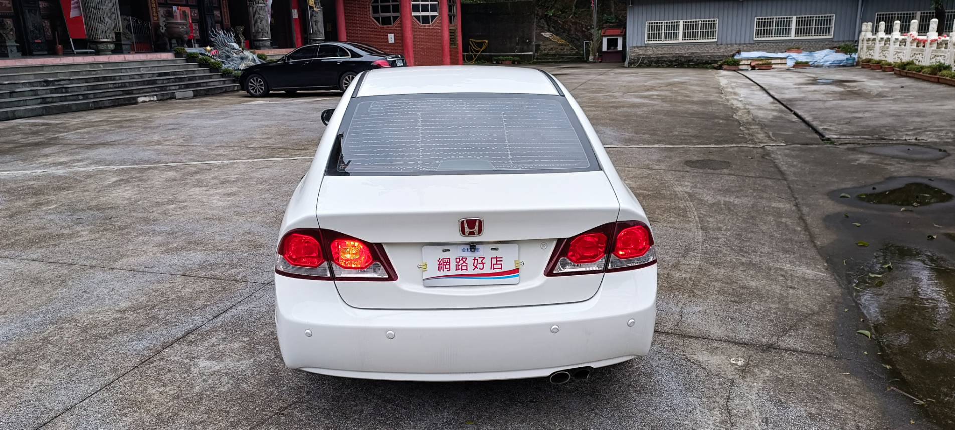 2011 Civic 1.8 VTi-S 天窗 HID 安卓機 代步車 🔥心動熱線:☎️:0973-891-557 徐先生✅強力貸款團隊強力過件，一天過件三天交車✅免保人/免頭款/可享貸款超低利率 ✅消保官定型化契約 白紙黑字 消費有保障  第7張相片