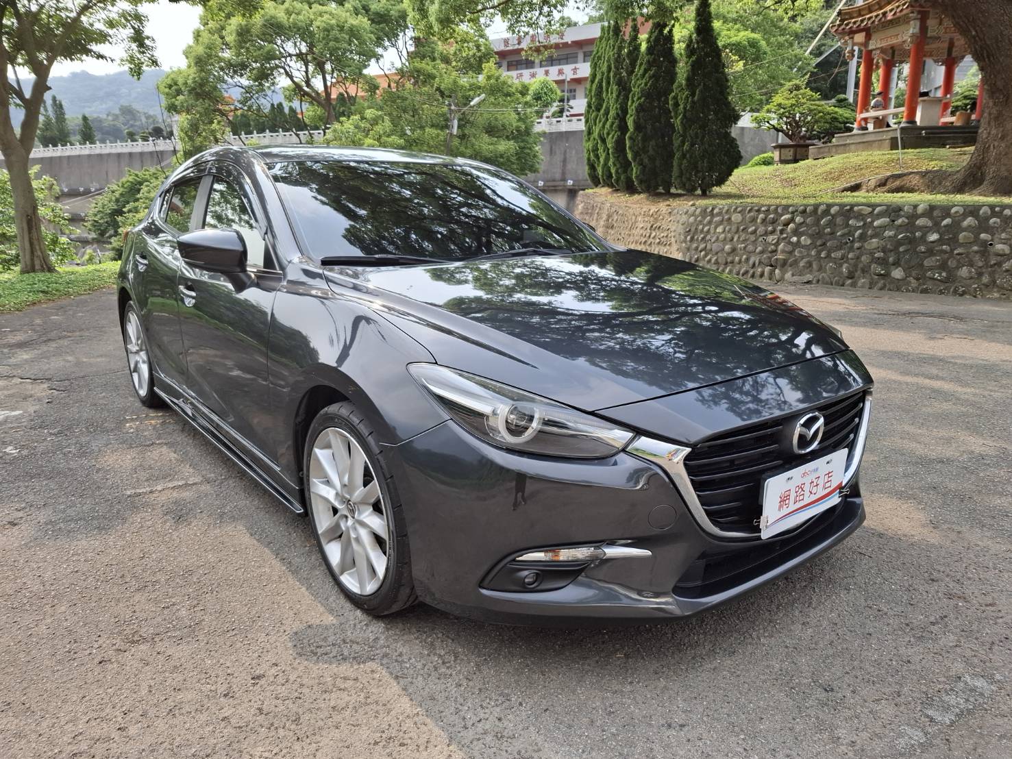 2016年MAZＤA ３ 優質流線美車 歡迎預約賞車 💗洽: 0912-423-585 宋小姐 💗LINE: goo5168 貸款專辦 強力過件 協助信用瑕疵者辦理貸款  第2張相片