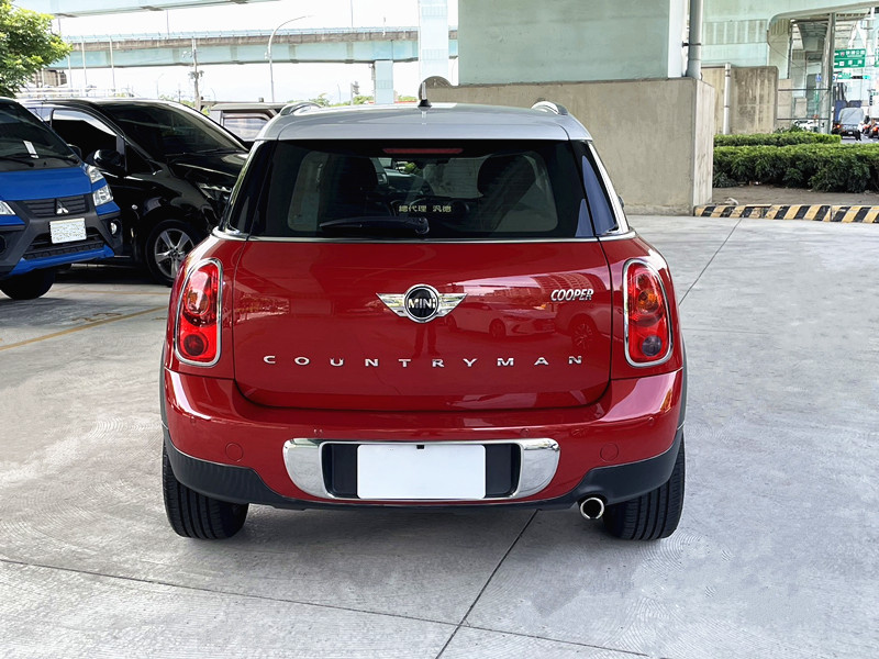 【聯絡專線 0987-252-408】迷你 Countryman Cooper1.6 R60 認證車 跑13萬 HID頭燈 恆溫 定速 影音螢幕 全額貸月繳8千內  第2張相片