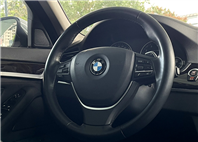 【聯絡專線 0987-252-408】BMW 520i 總代理 F10 認證車原版件 一鍵啟動 雙區恆溫 天窗 電動尾門 全額貸月繳9千內  第3張縮圖