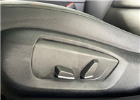 【聯絡專線 0987-252-408】BMW 520i 總代理 F10 認證車原版件 一鍵啟動 雙區恆溫 天窗 電動尾門 全額貸月繳9千內  第9張縮圖