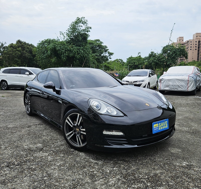 PORSCHE  PANAMERA 3.6 V6  用國產車的預算入手保時捷 電話:0906670160  第1張相片