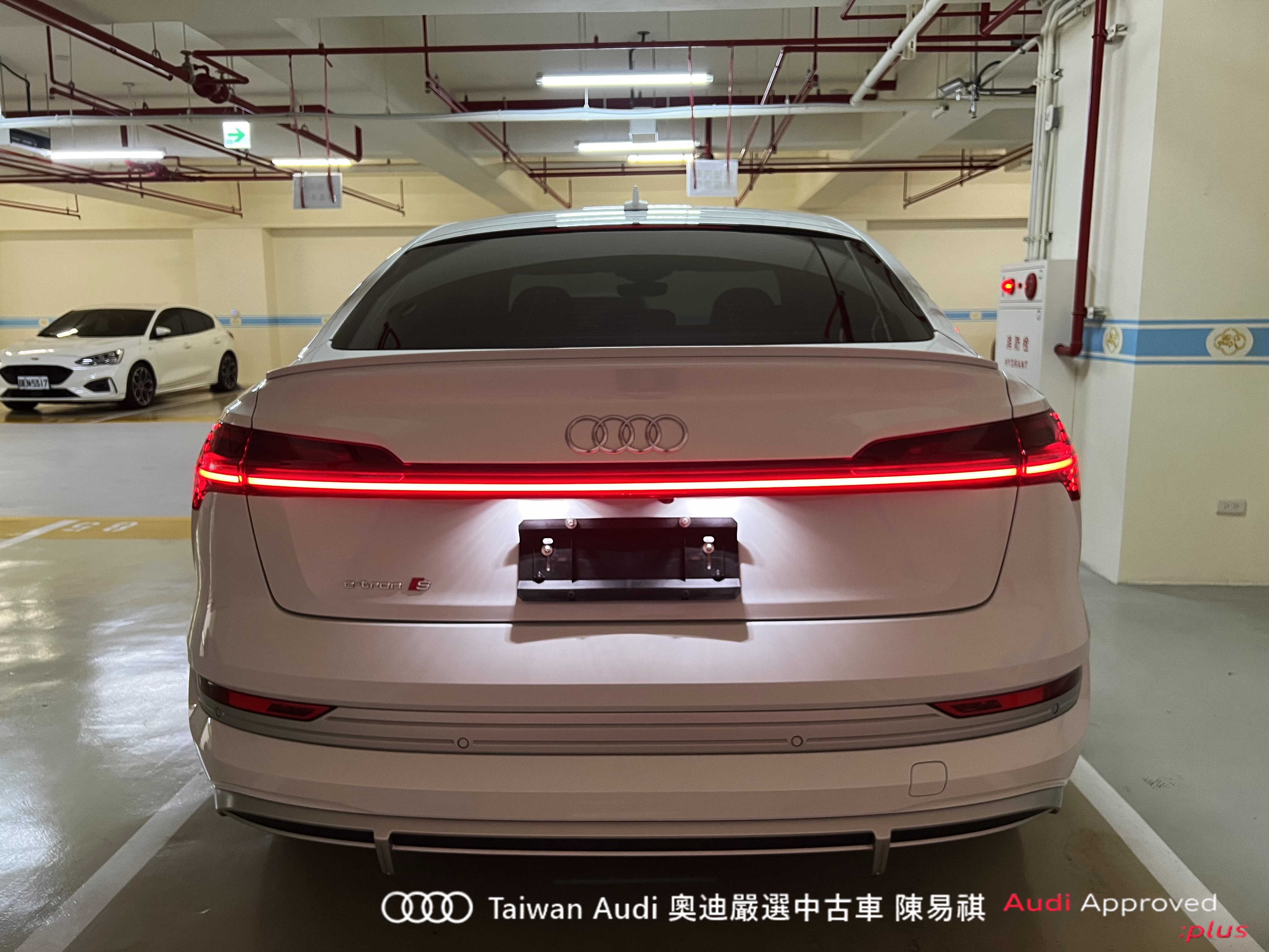 Audi新莊 嚴選認證中古車 陳易祺 /// Audi e-tron S Sportback quattro  第5張相片