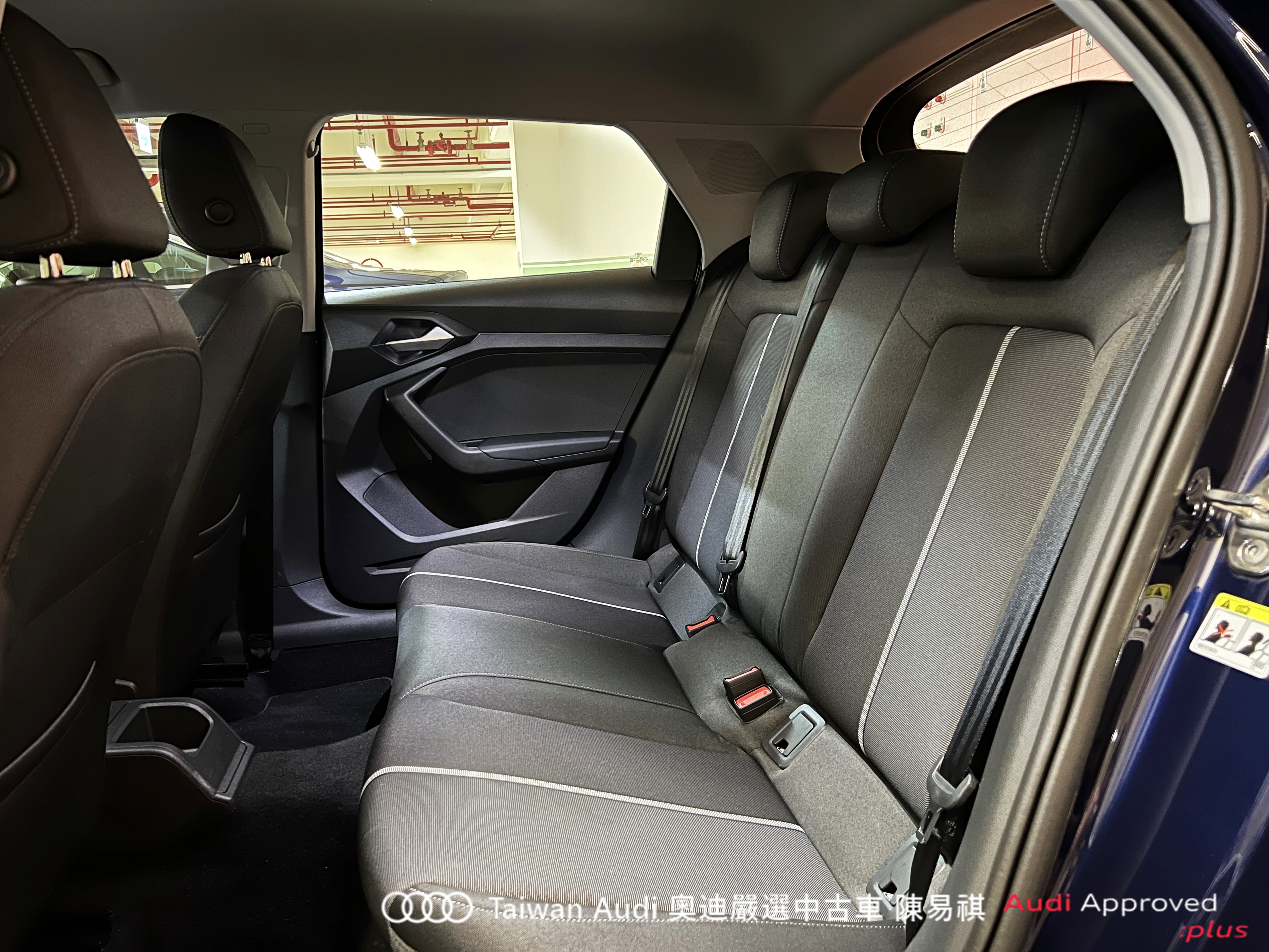 Audi新莊 嚴選認證中古車 陳易祺 /// Audi A1 Sportback 30TFSI  第8張相片