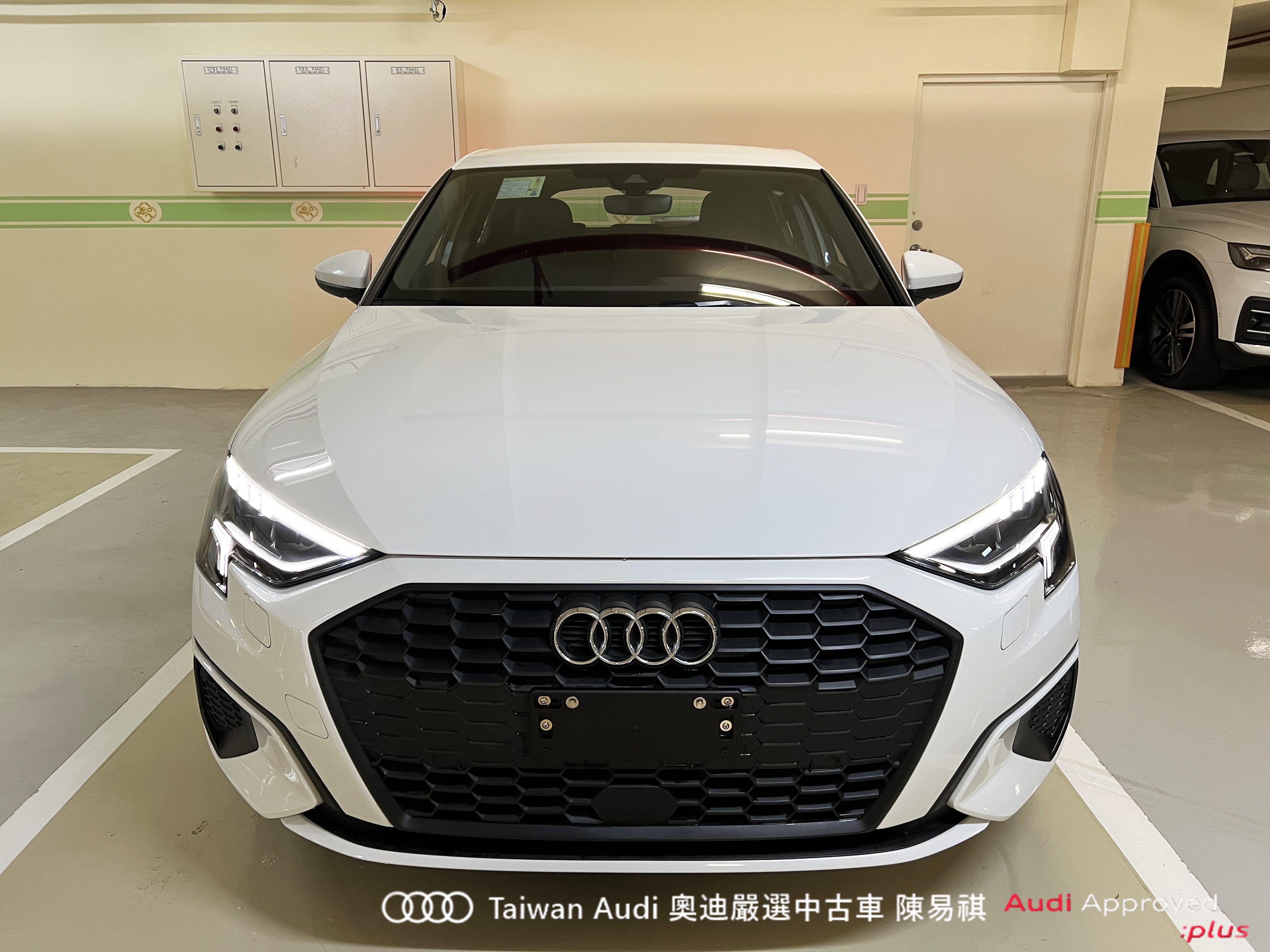 Audi新莊 嚴選認證中古車 陳易祺 /// Audi A3 Sportback 30TFSI  第2張相片