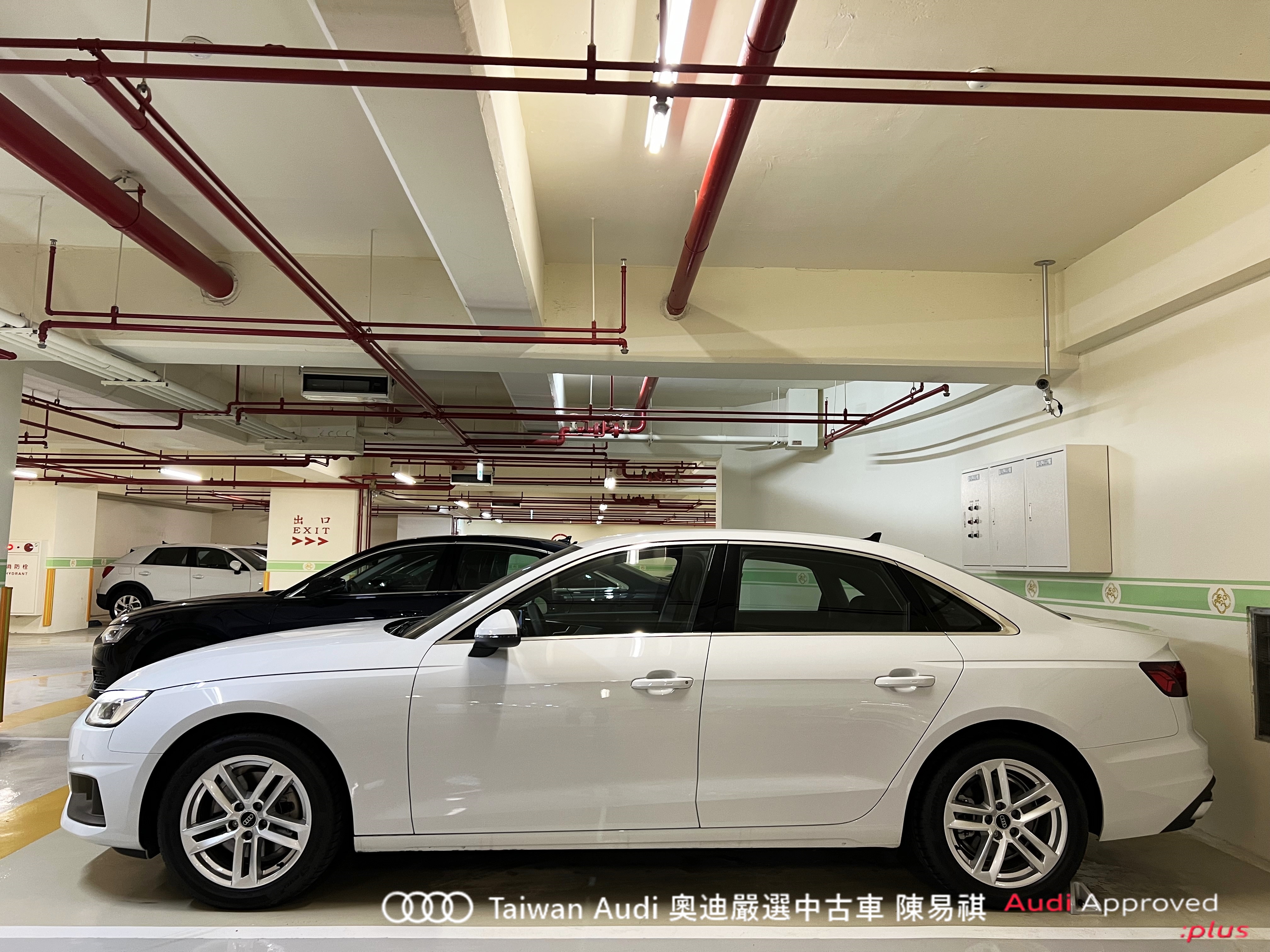 Audi新莊 嚴選認證中古車 陳易祺 /// Audi A4 Sedan 40TFSI  第3張相片