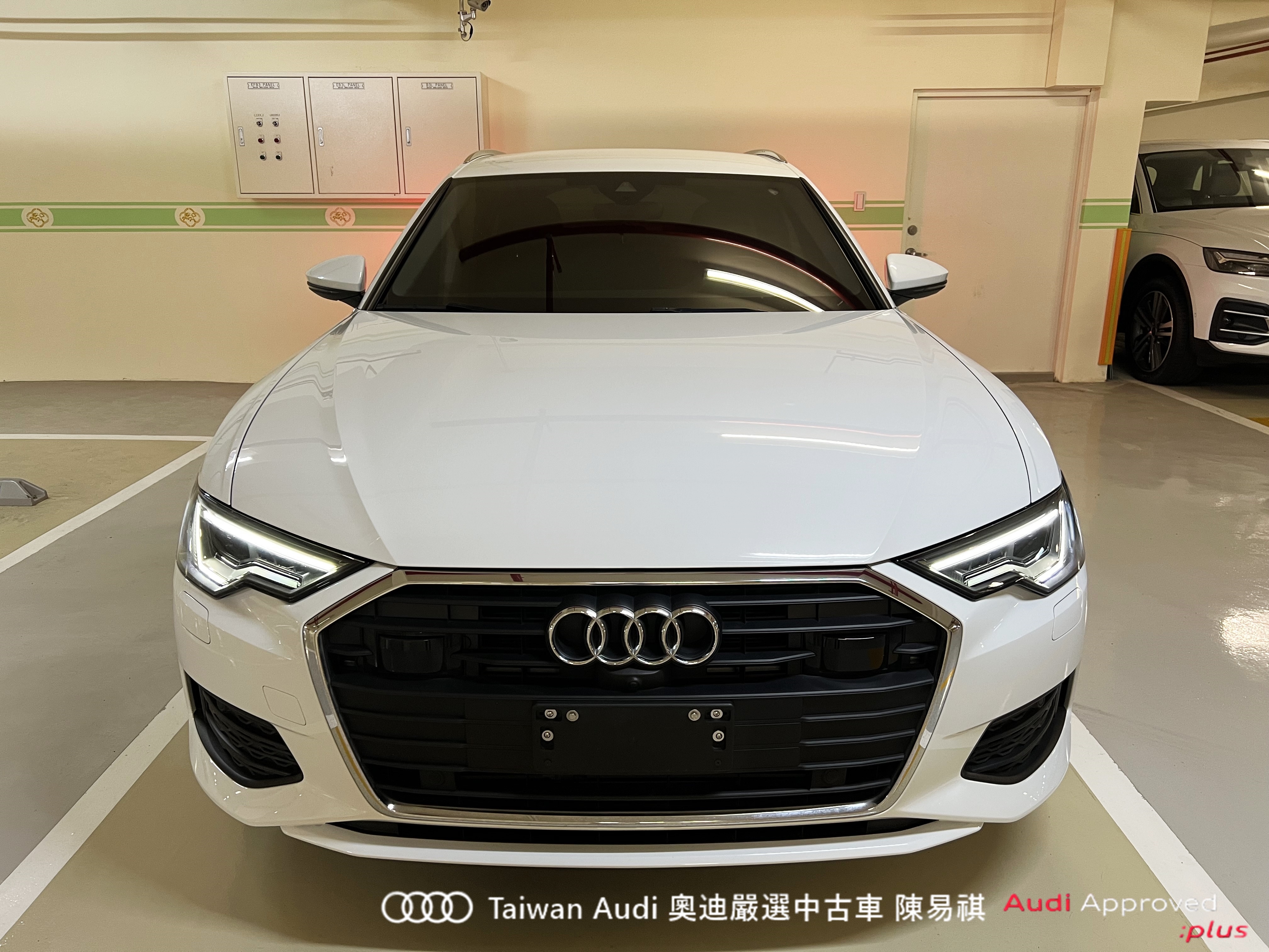 Audi新莊 嚴選認證中古車 陳易祺 /// Audi A6 Avant 40TFSI Technik  第2張相片