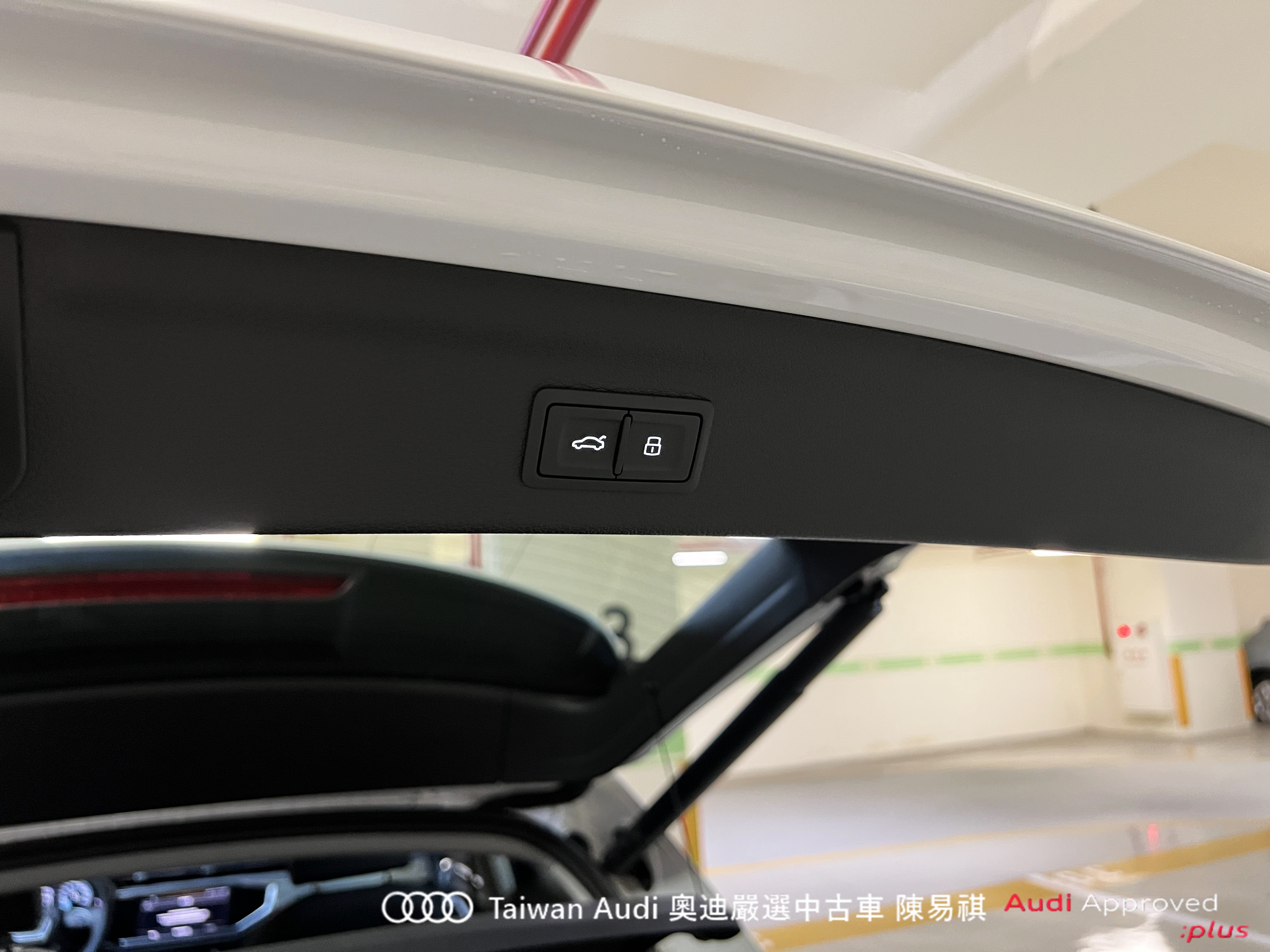 Audi新莊 嚴選認證中古車 陳易祺 /// Audi Q3 35TFSI Advanced  第6張相片