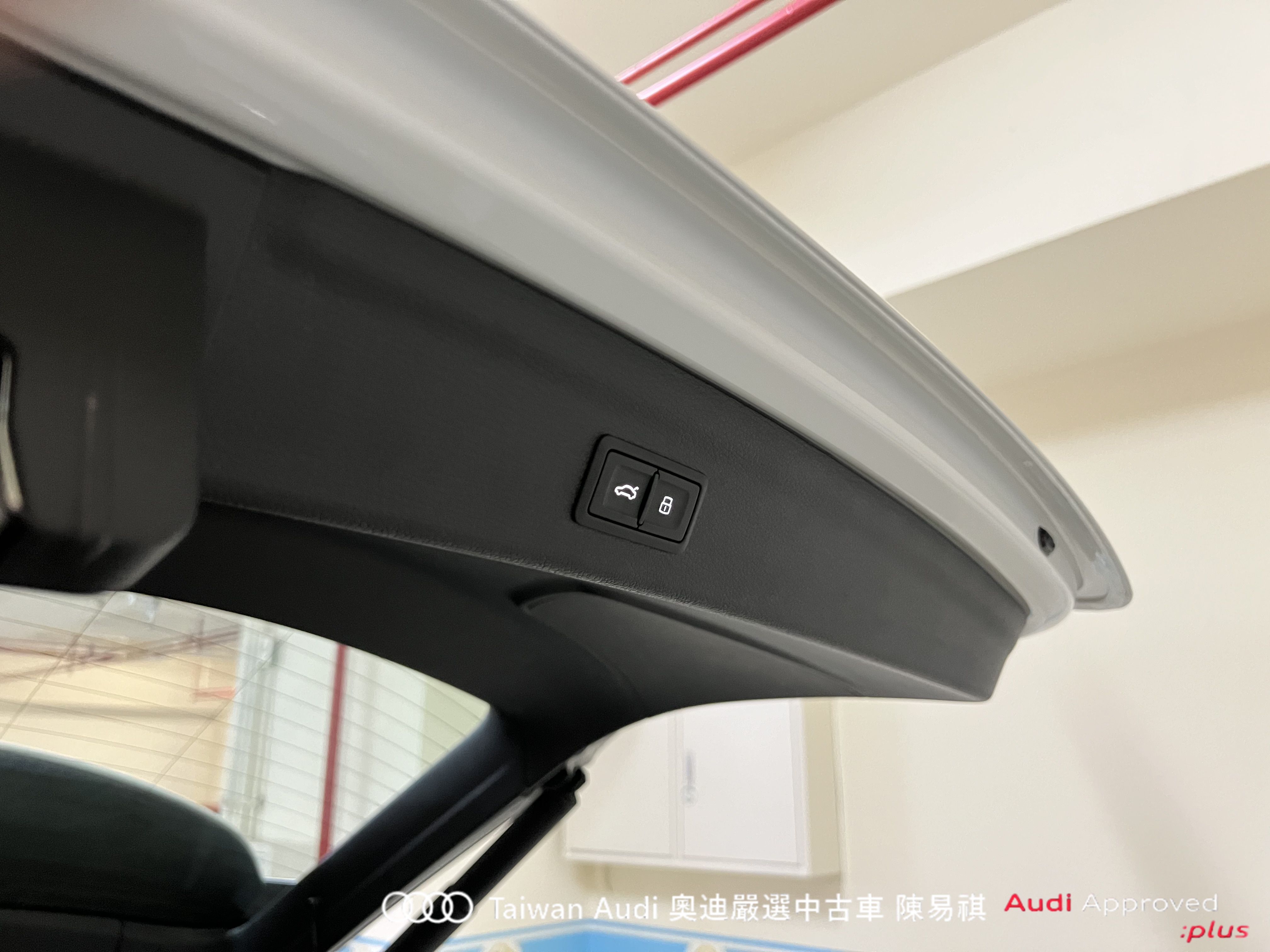 Audi新莊 嚴選認證中古車 陳易祺 /// Audi Q3 40TFSI quattro S line  第6張相片