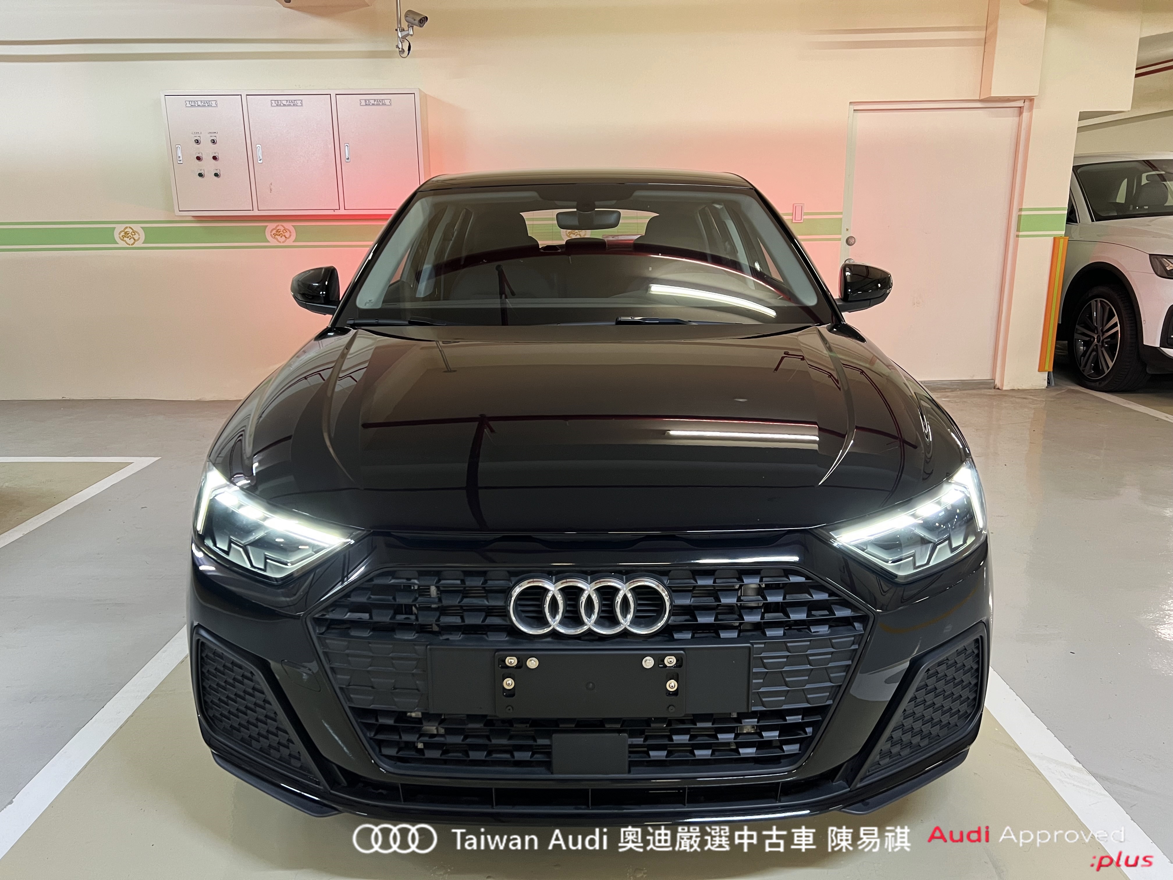 Audi新莊 嚴選認證中古車 陳易祺 /// Audi A1 Sportback 30TFSI  第2張相片