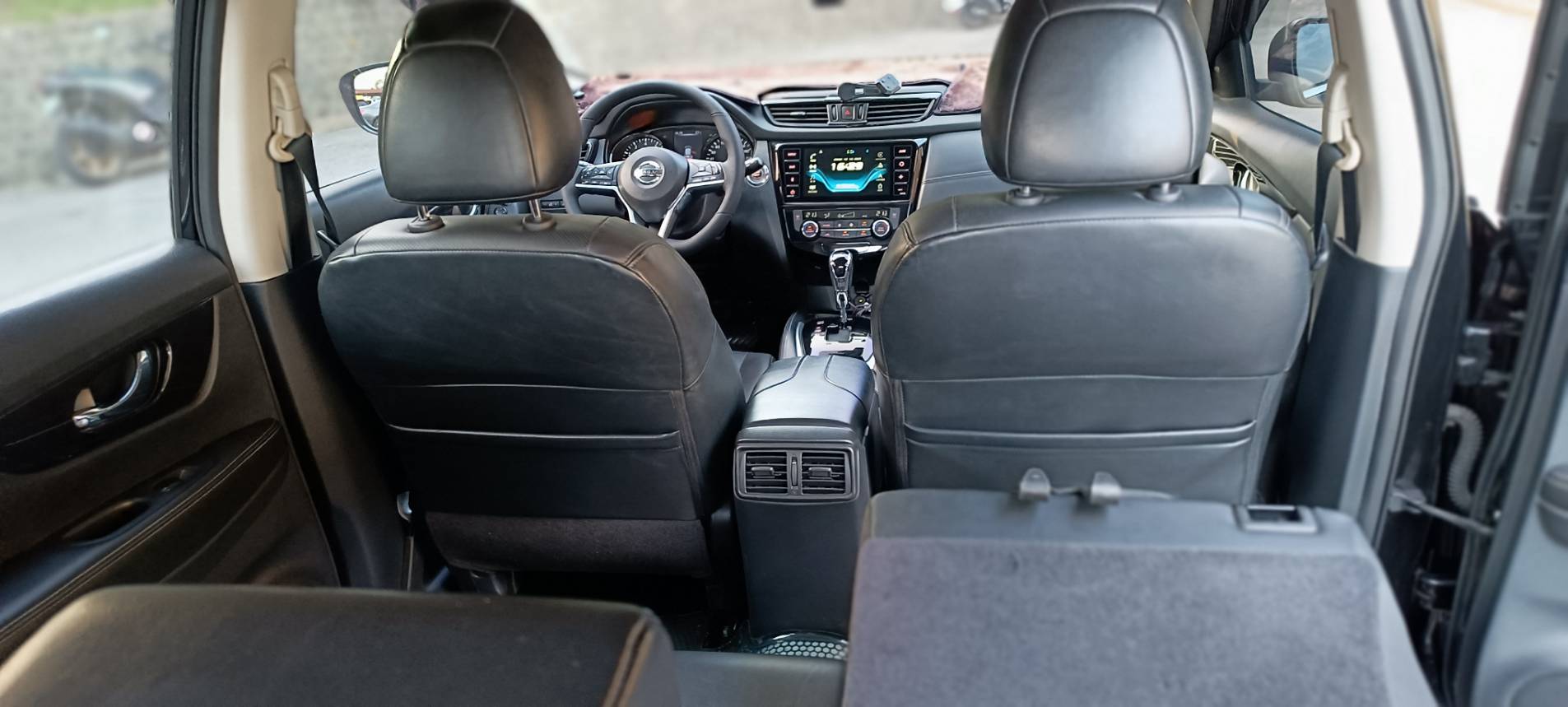 2022 Nissan X-Trail 2.0智行版  小家庭 掀背車 大空間 輕露營✅踏青 ✅郊遊 ✅旅行 ✅登山 ✅露營 ✅進香 ✅遊山玩水必備   【Apple CarPlay Android Auto】 LED頭尾燈日行燈 ACC   第10張相片