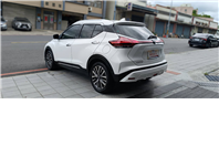 🚗【2023 NISSAN KICKS 旗艦版】 💥超低里程 3.1萬公里 💥最頂級配備 💰只要 4000元！就能把這台幾乎新車開回家～還可能找錢回家⁉️支援(CarPlay Android Auto)  第5張縮圖