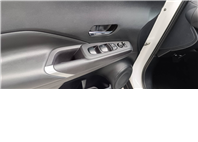 🚗【2023 NISSAN KICKS 旗艦版】 💥超低里程 3.1萬公里 💥最頂級配備 💰只要 4000元！就能把這台幾乎新車開回家～還可能找錢回家⁉️支援(CarPlay Android Auto)  第10張縮圖