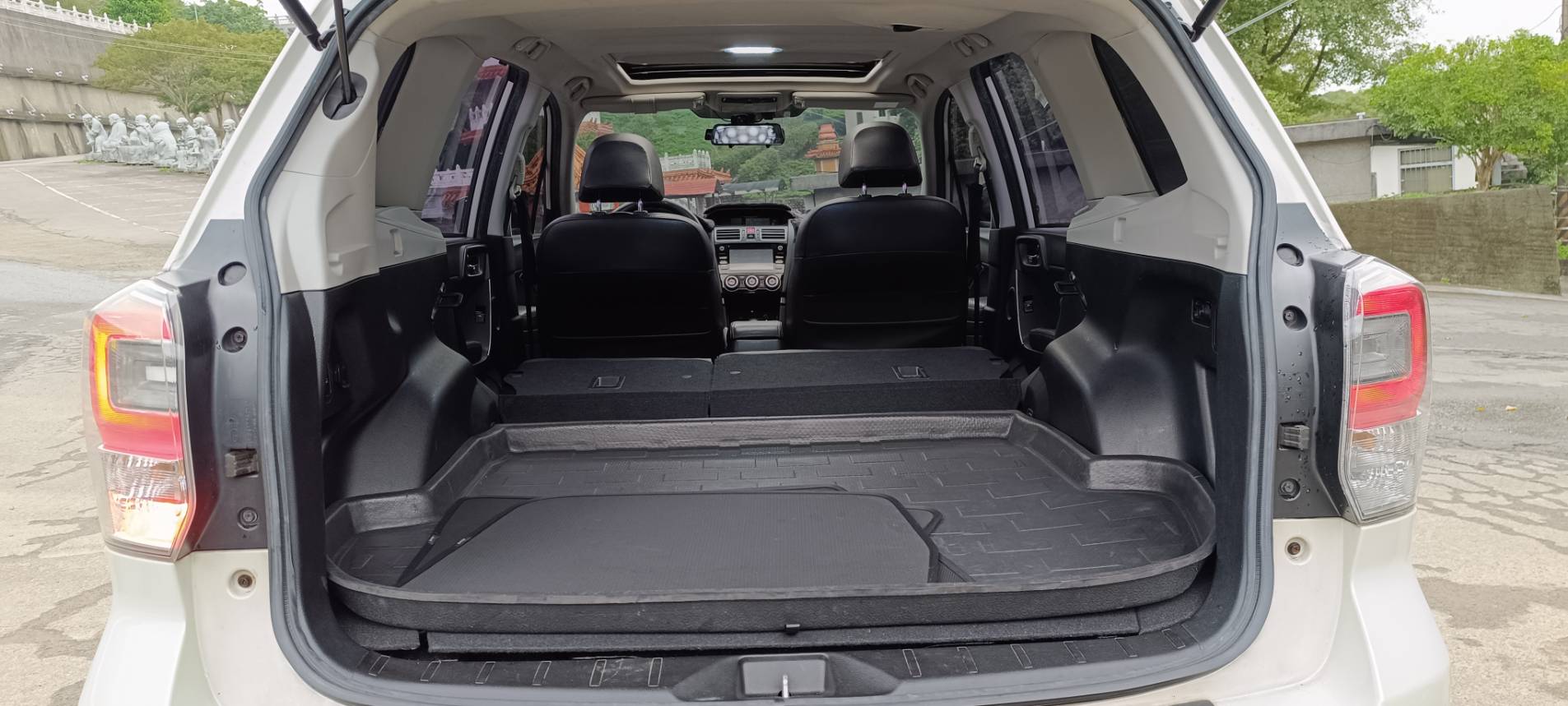 【性能怪獸降臨】2016 SUBARU FORESTER XT：渦輪增壓、全時四驅，貼背感等你體驗！  第15張相片