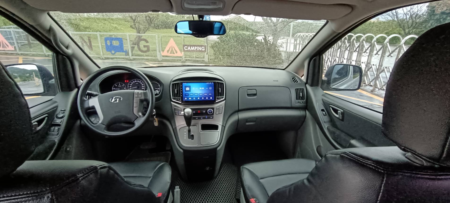 2018 19款式 Hyundai Starex 現代 史塔瑞絲 尊貴型 【事業家庭兩相宜】原裝進口、柴油有力！生意載貨，事業與家庭的最佳拍檔！也能全家大小出遊的超級好幫手  第8張相片