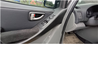 2018 19款式 Hyundai Starex 現代 史塔瑞絲 尊貴型 【事業家庭兩相宜】原裝進口、柴油有力！生意載貨，事業與家庭的最佳拍檔！也能全家大小出遊的超級好幫手  第11張縮圖