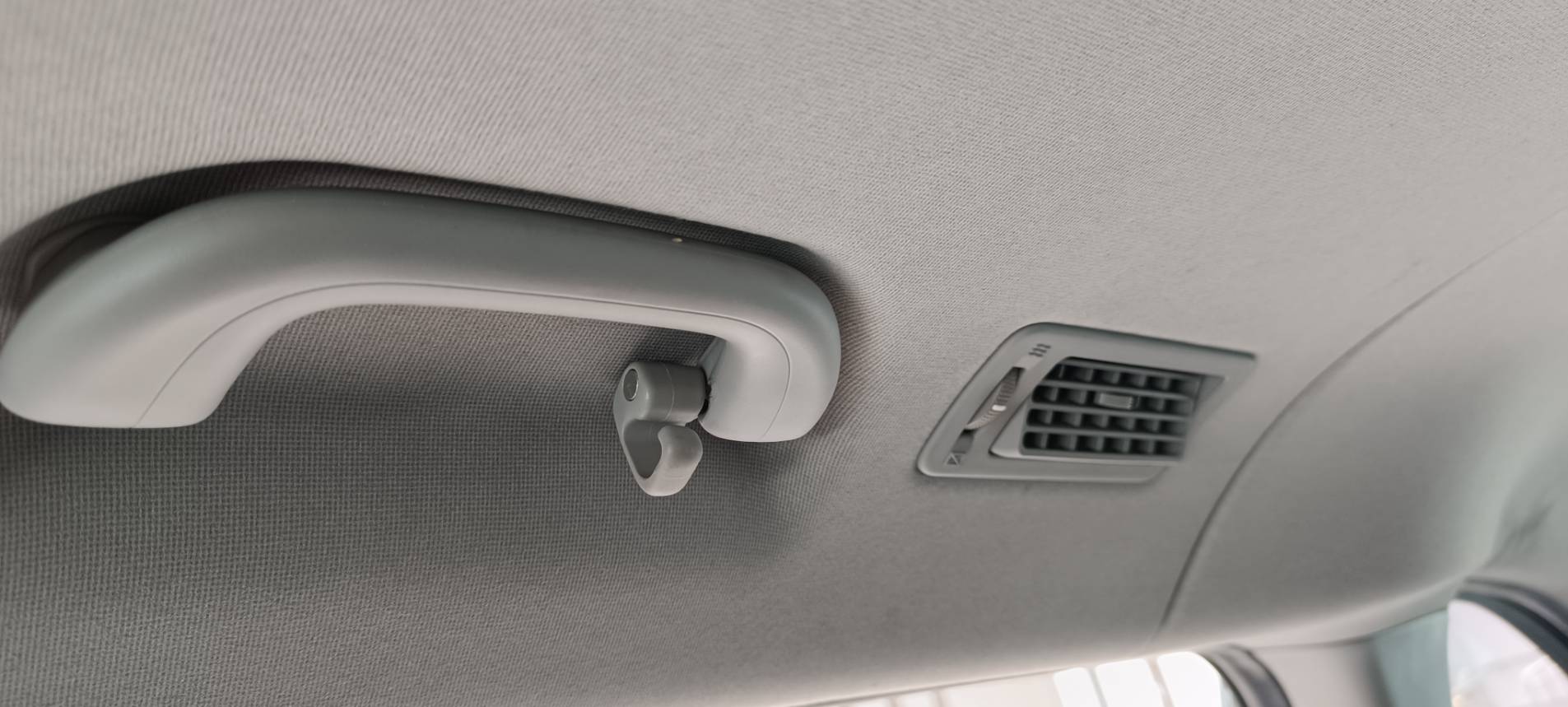 2018 19款式 Hyundai Starex 現代 史塔瑞絲 尊貴型 【事業家庭兩相宜】原裝進口、柴油有力！生意載貨，事業與家庭的最佳拍檔！也能全家大小出遊的超級好幫手  第15張相片