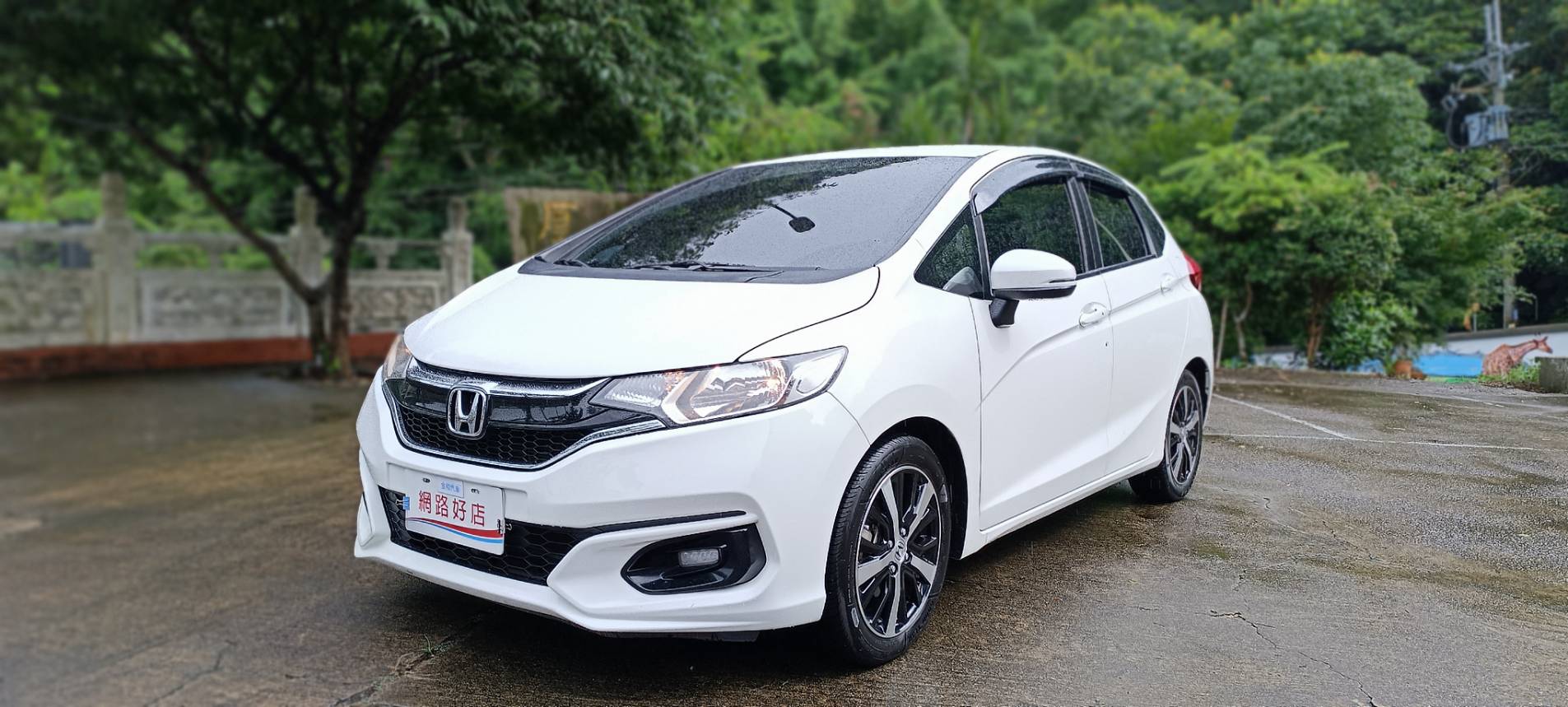 2021 HONDA FIT 1.5 S 低里程  車不大 但省油 省稅 輕巧 好開 好停車 超大行李箱  iKey 電折 引擎起閉 胎壓偵測 ECON 車小 好停車 室內大空間 小家庭、上班族、公車族首選！  第1張相片