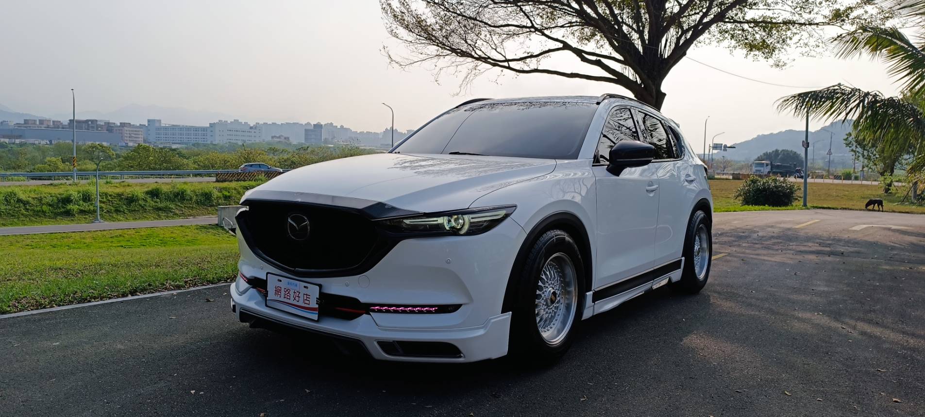 2019 MAZDA CX-5 SKY 旗艦版🚗💨 【潮改滿配】 ｜一手車釋出🔥(CarPlay Android Auto) ✨改好改滿！帥氣、性能、安全一次到位！  第3張相片