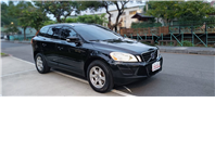 2012 VOLVO XC60 T5 豪華版  瑞典國寶 行動坦克 當時來不及入手 何不現在及刻擁有 現在買 不用新車價一半的一半不到 不要再猶豫了 要買要快 無重大事故、原版件、無泡水、無煙車、里程保證 雙前電動椅、盲點、電動尾門 換檔撥  第1張縮圖