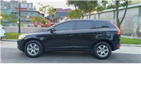 2012 VOLVO XC60 T5 豪華版  瑞典國寶 行動坦克 當時來不及入手 何不現在及刻擁有 現在買 不用新車價一半的一半不到 不要再猶豫了 要買要快 無重大事故、原版件、無泡水、無煙車、里程保證 雙前電動椅、盲點、電動尾門 換檔撥  第8張縮圖