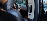 2012 VOLVO XC60 T5 豪華版  瑞典國寶 行動坦克 當時來不及入手 何不現在及刻擁有 現在買 不用新車價一半的一半不到 不要再猶豫了 要買要快 無重大事故、原版件、無泡水、無煙車、里程保證 雙前電動椅、盲點、電動尾門 換檔撥  第14張縮圖